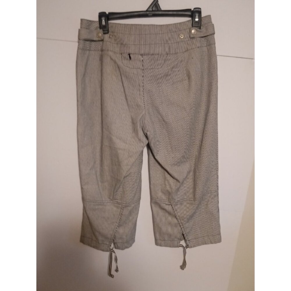Barbara Lesser Fibers Striped Cargo Capris Womens Size 6 CUTE! - Picture 3 of 3